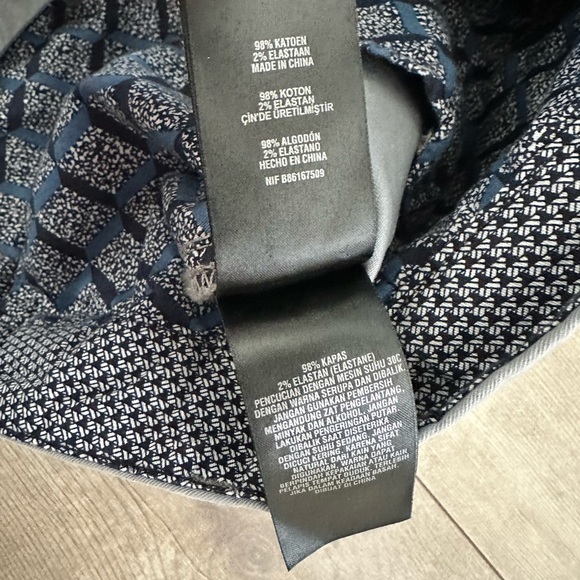 New Ted Baker London Light Gray Premium Selvedge Chino Shorts 40R - Picture 12 of 16